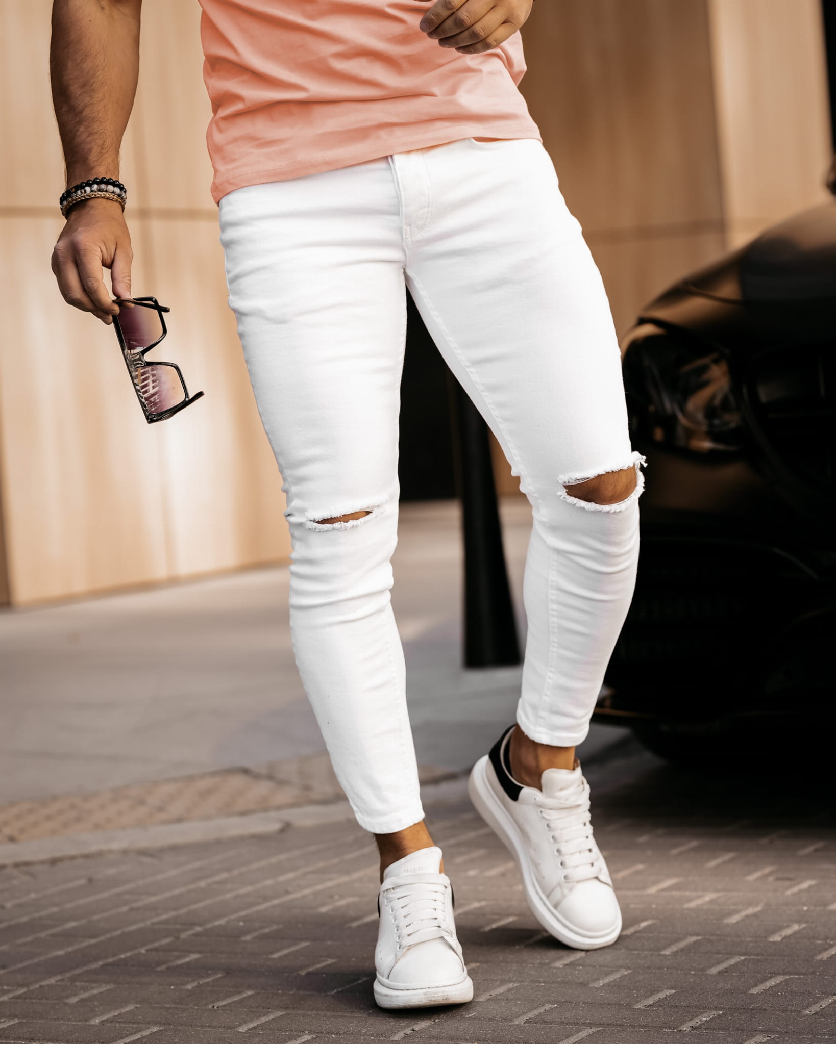 biale-jeansy-meskie-897shq.jpg białe jeansy męskie - obrazek 1