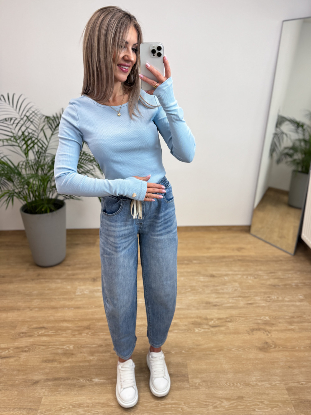 jeansy-na-gumce-047fkz-1.jpg jeansy na gumce - obrazek 1