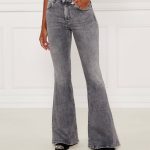 jeansy pinko
