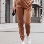 spodnie dresowe welurowe